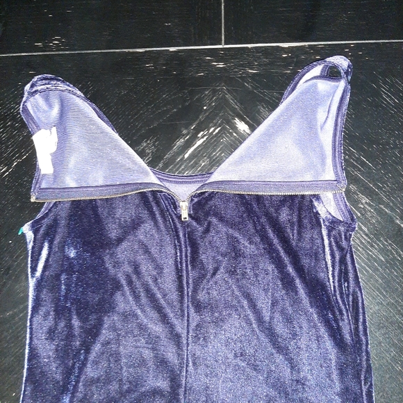 Forever 21 Crushed Velvet Small in Midnight Purple - Picture 7 of 10